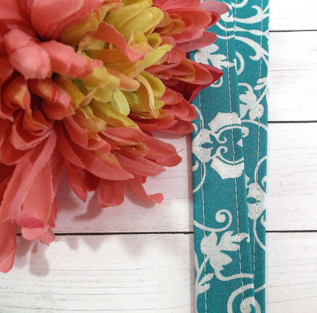 Floral lanyard, Lanyard for Keys, Trending Now, Teacher Life, Lanyard for Badge, Lanyard Keychain, Nurse Lanyard, Fabric Lanyard, Nurse Life