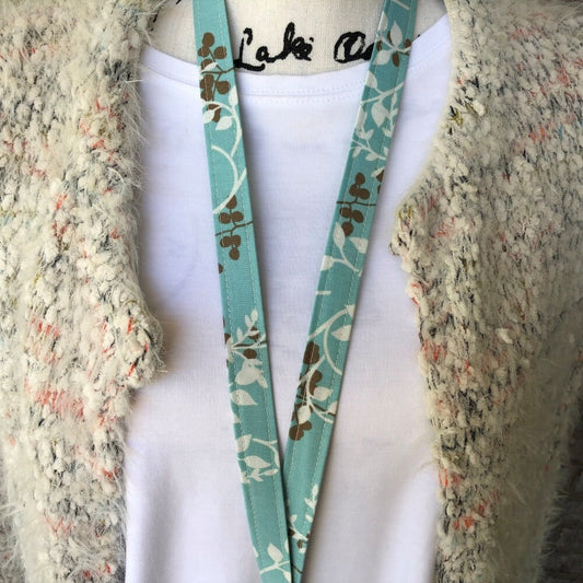Blue Lanyard for Badge, Boho Lanyard, Lanyard Teacher, Fabric Lanyard, Floral Lanyard, New Teacher Gift, Nurse Life, Lanyard for keys