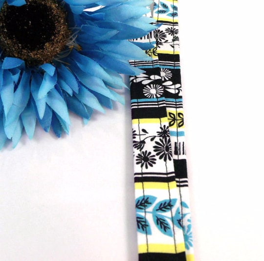 Floral lanyard, Lanyard for Keys, Trending Now, Teacher Life, Lanyard for Badge, Lanyard Keychain, Nurse Lanyard, Fabric Lanyard, Nurse Life