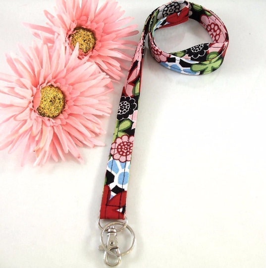Floral lanyard, Lanyard for Keys, Trending Now, Teacher Life, Lanyard for Badge, Lanyard Keychain, Nurse Lanyard, Fabric Lanyard, Nurse Life