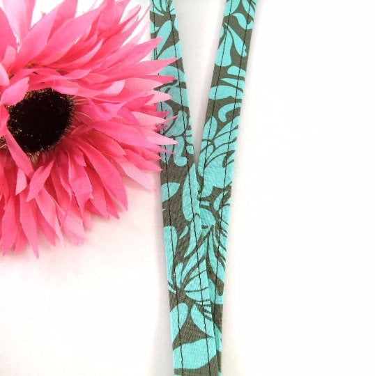 Floral lanyard, Lanyard for Keys, Trending Now, Teacher Life, Lanyard for Badge, Lanyard Keychain, Nurse Lanyard, Fabric Lanyard, Nurse Life