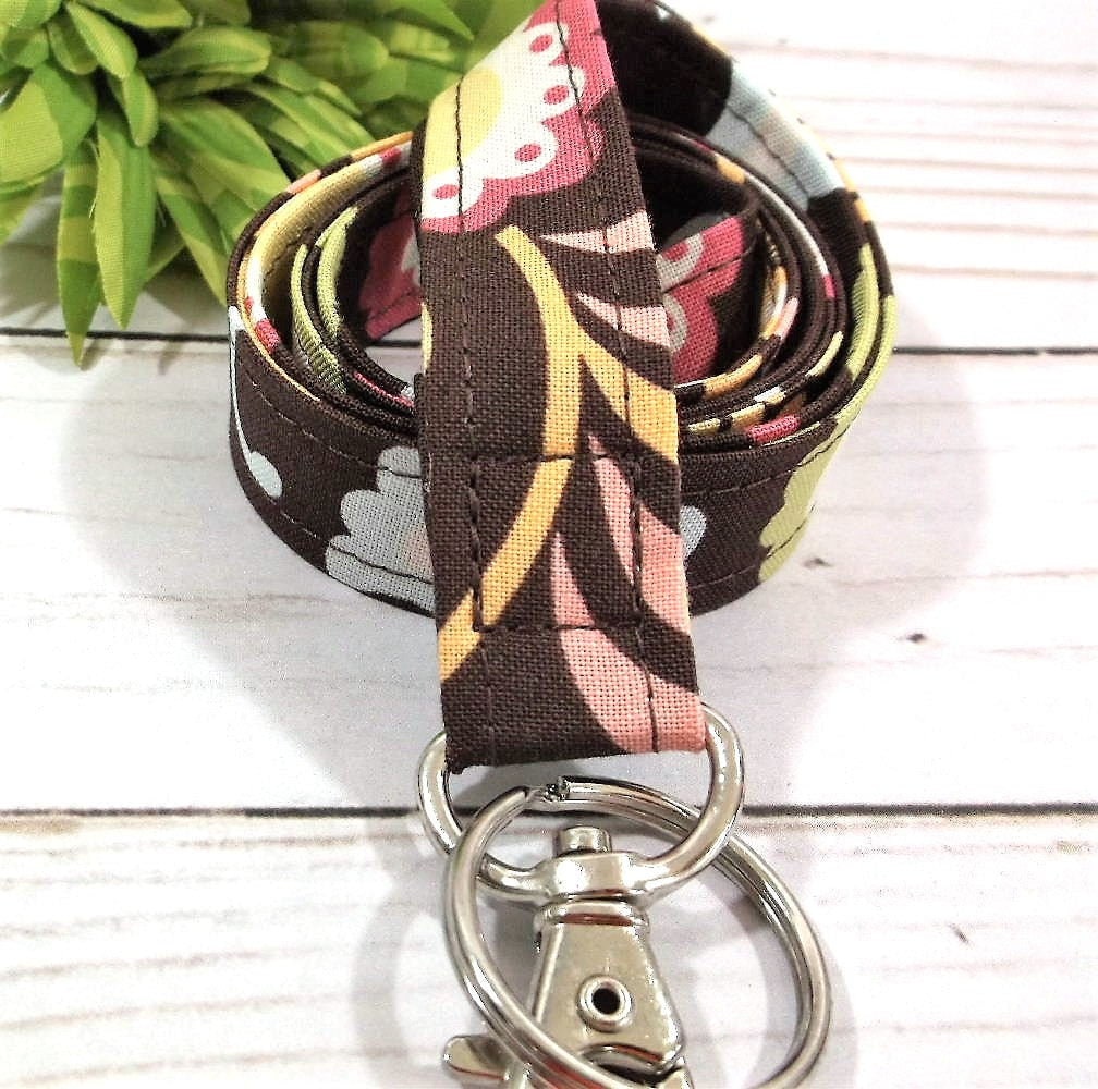 Floral lanyard, Lanyard for Keys, Trending Now, Teacher Life, Lanyard for Badge, Lanyard Keychain, Nurse Lanyard, Fabric Lanyard, Nurse Life
