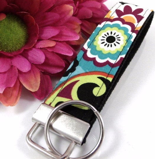 Handmade Wristlet Keychain in Paisley fabric, Boho Keychain, College Graduation Gift for her, I Miss You Gift, Mom Gift from Son
