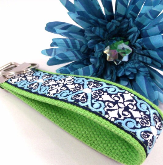 Handmade Jacquard Ribbon Keychain, College Graduation Gift for her, I Miss You Gift, Mom Gift from Son
