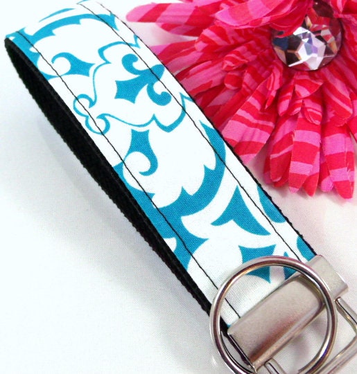 Damask Key Fob in Aqua