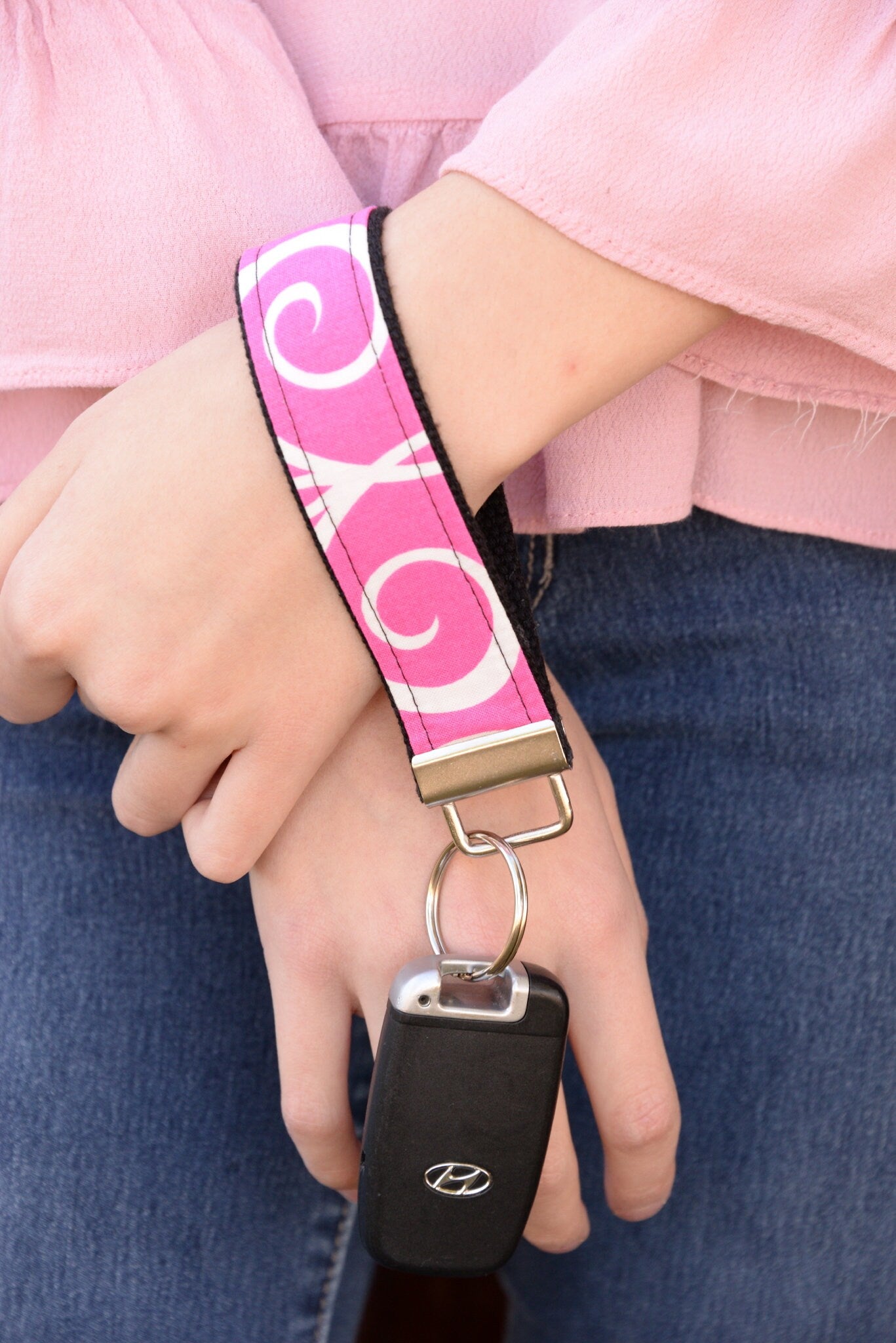 Handmade Floral Wristlet Keychain, College Graduation Gift for her, I Miss You Gift, Goodbye Gift