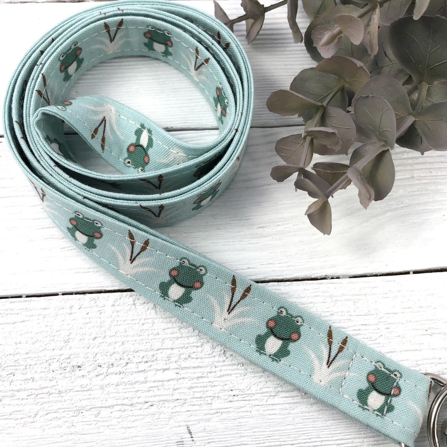 Frog Lanyard | Lanyard Necklace | Fabric Lanyard | Badge ID Holder |Frog Badge Holder |  Lanyard for Keys | Frog Gifts