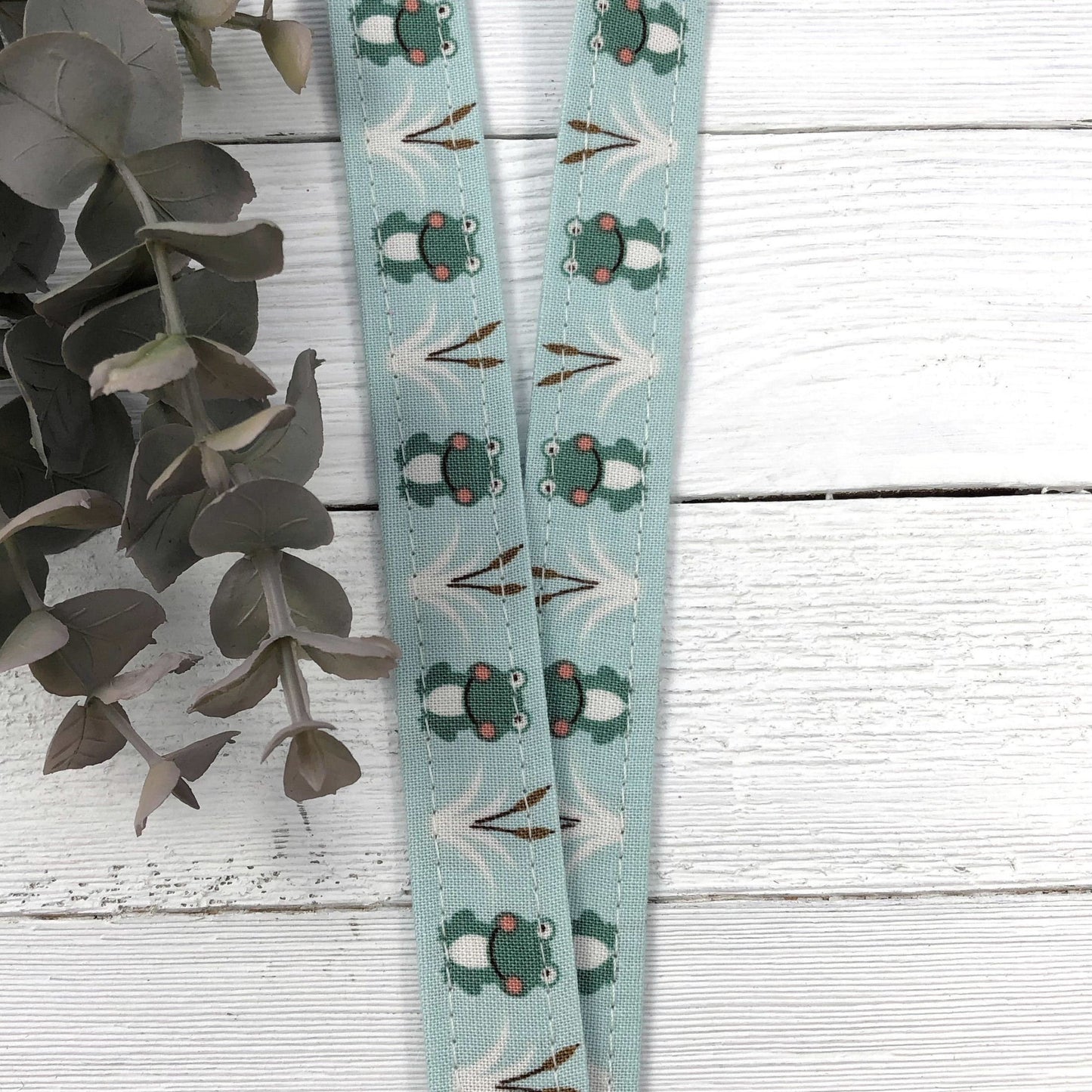 Frog Lanyard | Lanyard Necklace | Fabric Lanyard | Badge ID Holder |Frog Badge Holder |  Lanyard for Keys | Frog Gifts