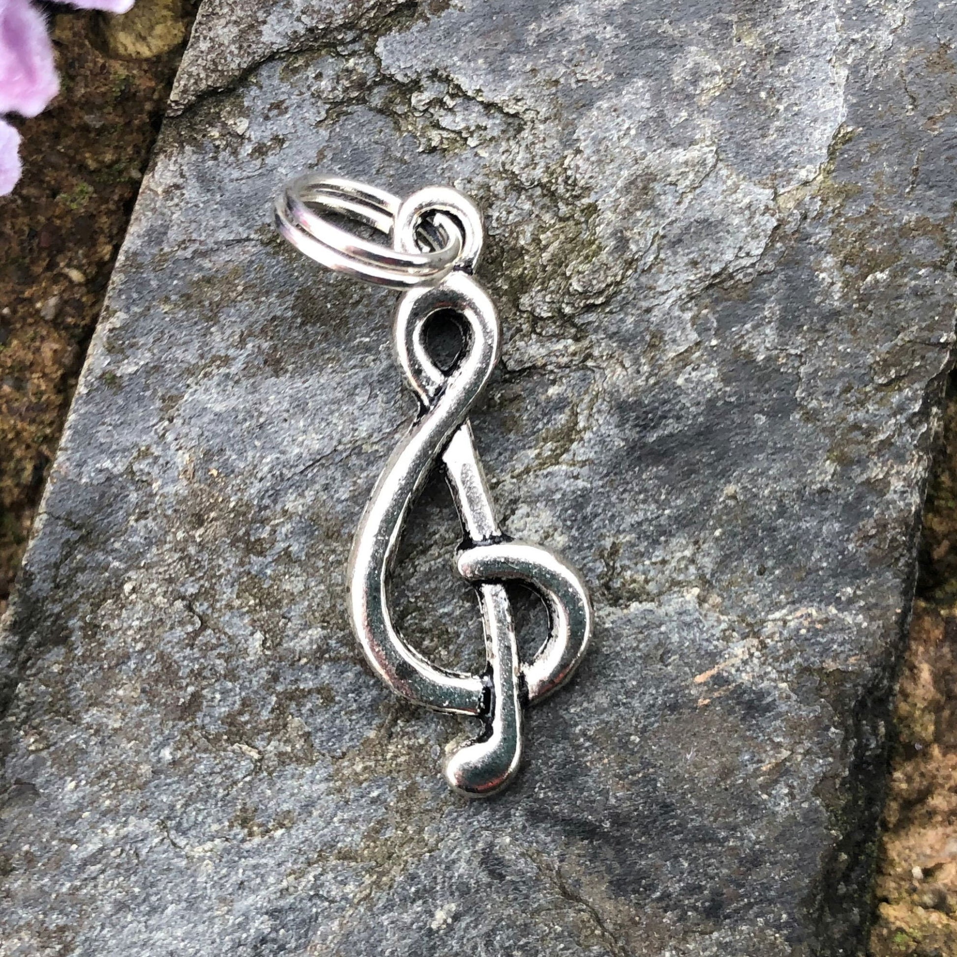 Handmade Music Lanyard for Keys, Popular Right Now, Lanyard with ID Holder, Trending Now, Librarian Gifts, Piano Teacher Gift, Music Gifts