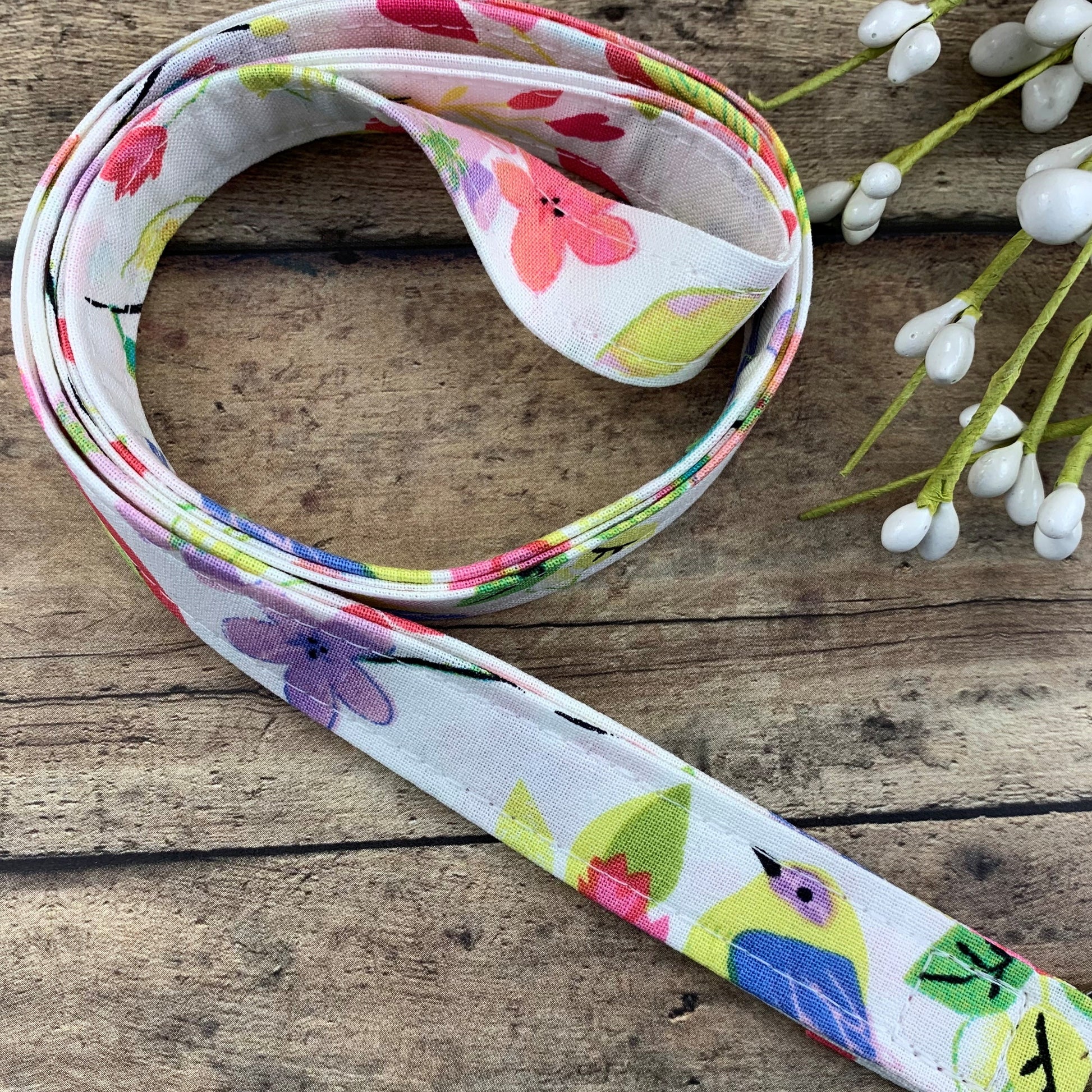 Cute Lanyard for Keys| Lanyard Necklace | Fabric Lanyard | Popular Right Now | Birds |  Lanyard for Keys | Librarian Gifts | Teacher Lanyard