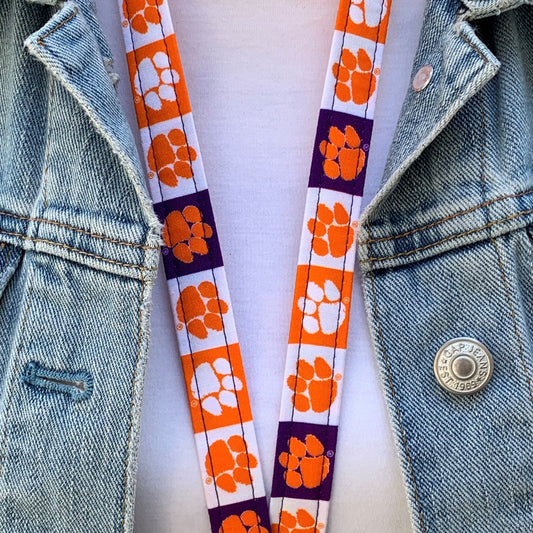 Clemson Lanyard | Approved Crafter License Holder | Clemson University | Clemson Tigers | College Gifts | Lanyard for Keys| Graduation gifts