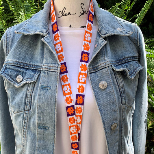 Clemson Lanyard | Approved Crafter License Holder | Clemson University | Clemson Tigers | College Gifts | Lanyard for Keys| Graduation gifts