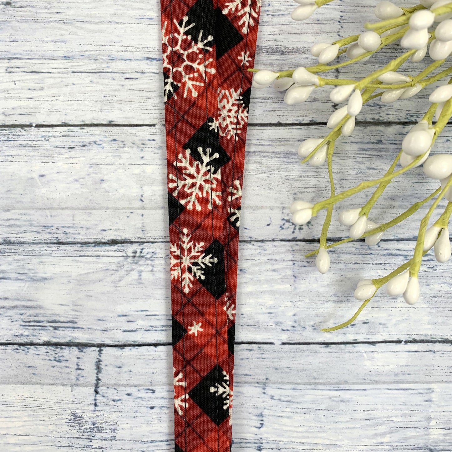 Handmade Snowflake Lanyard, Cute Lanyard with ID holder, Popular Right Now, Teacher Lanyard with ID holder, Snowflakes, Librarian Gifts