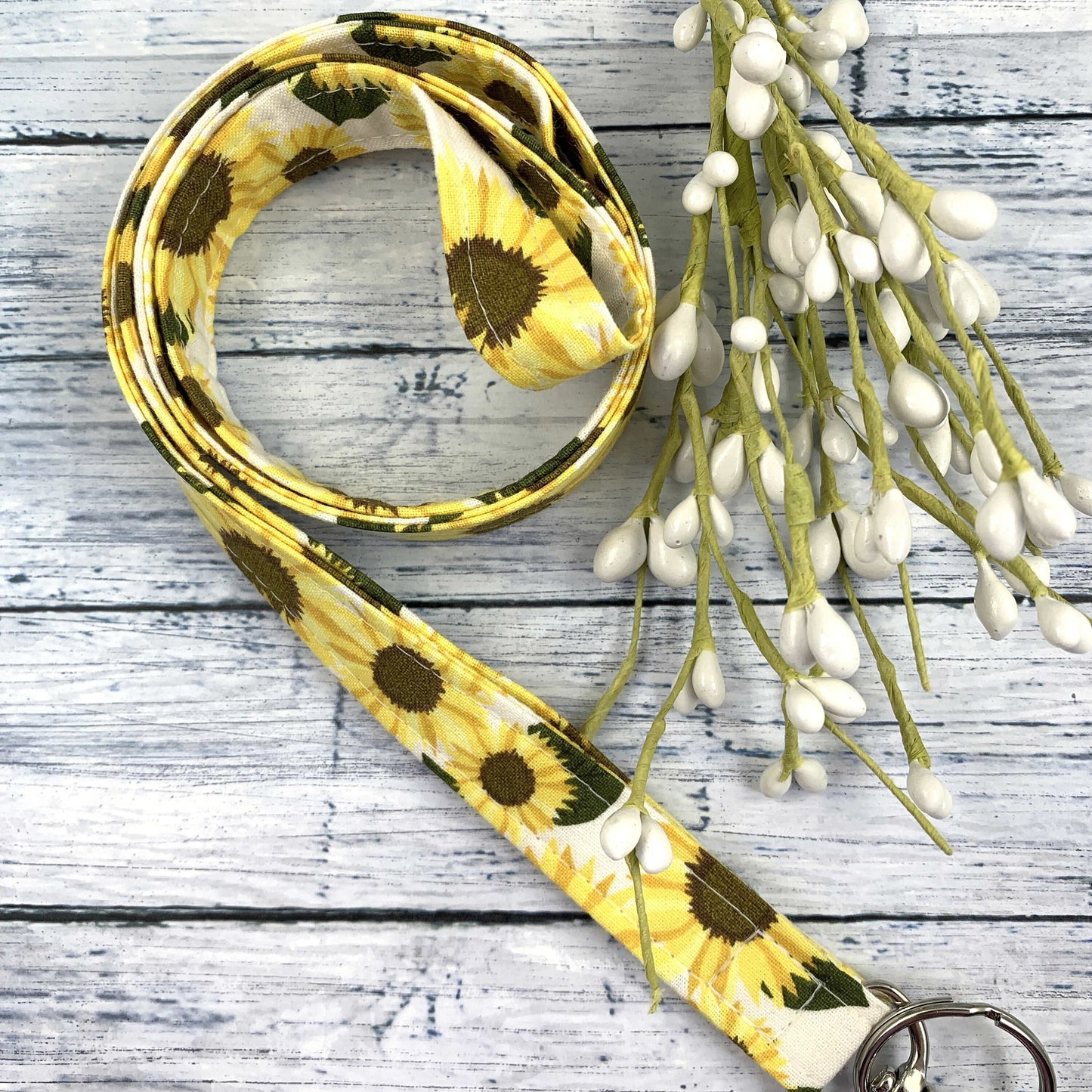Sunflower Lanyard | Fabric Lanyard | Badge ID Holder | Name Tag Lanyard | Keychain | Lanyard for Keys | Floral Lanyard | Sunflowers
