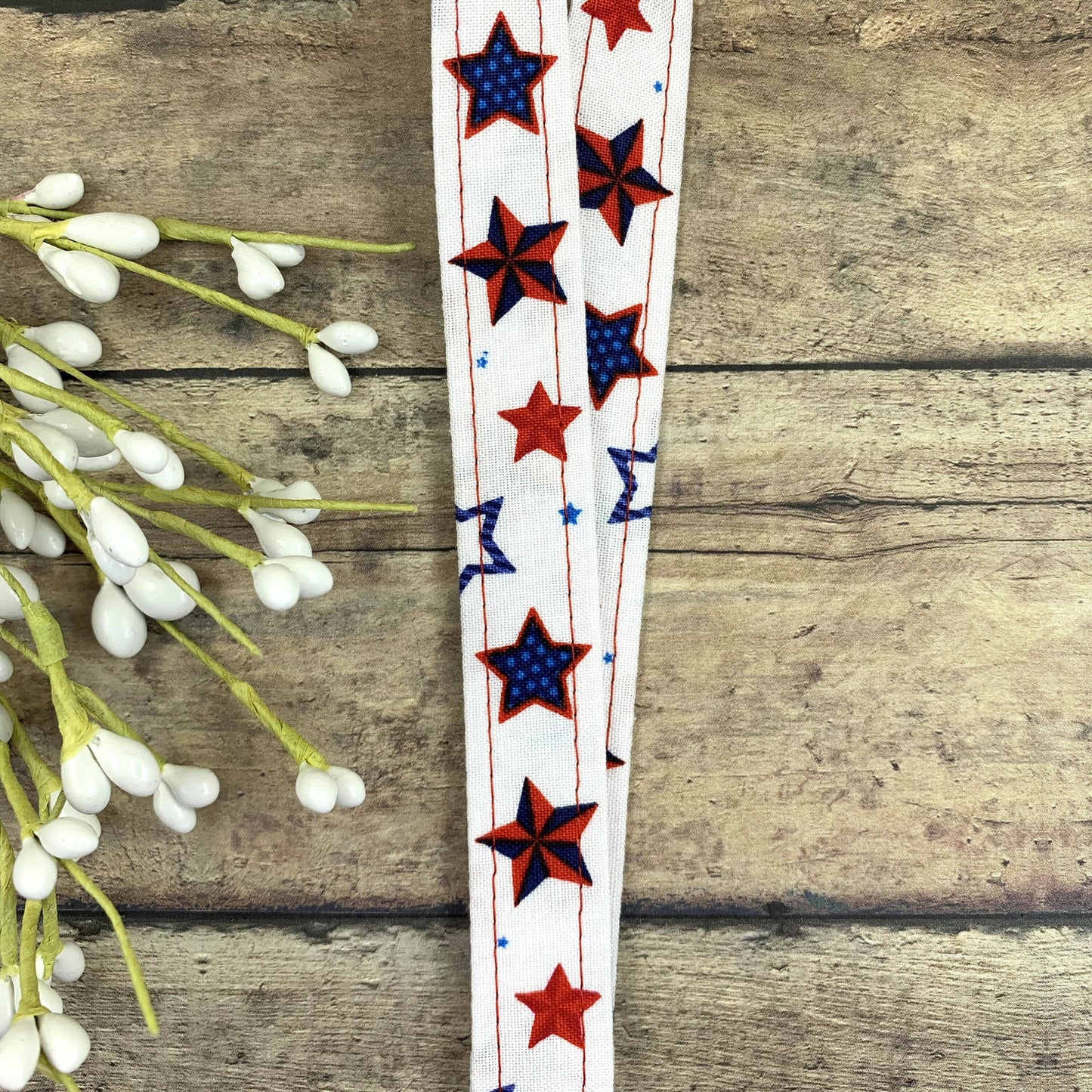 Handmade Stars Lanyard, Cute Lanyard with ID holder, Patriotic Lanyard, Teacher Lanyard with ID holder, Lanyard for keys, Librarian Gifts