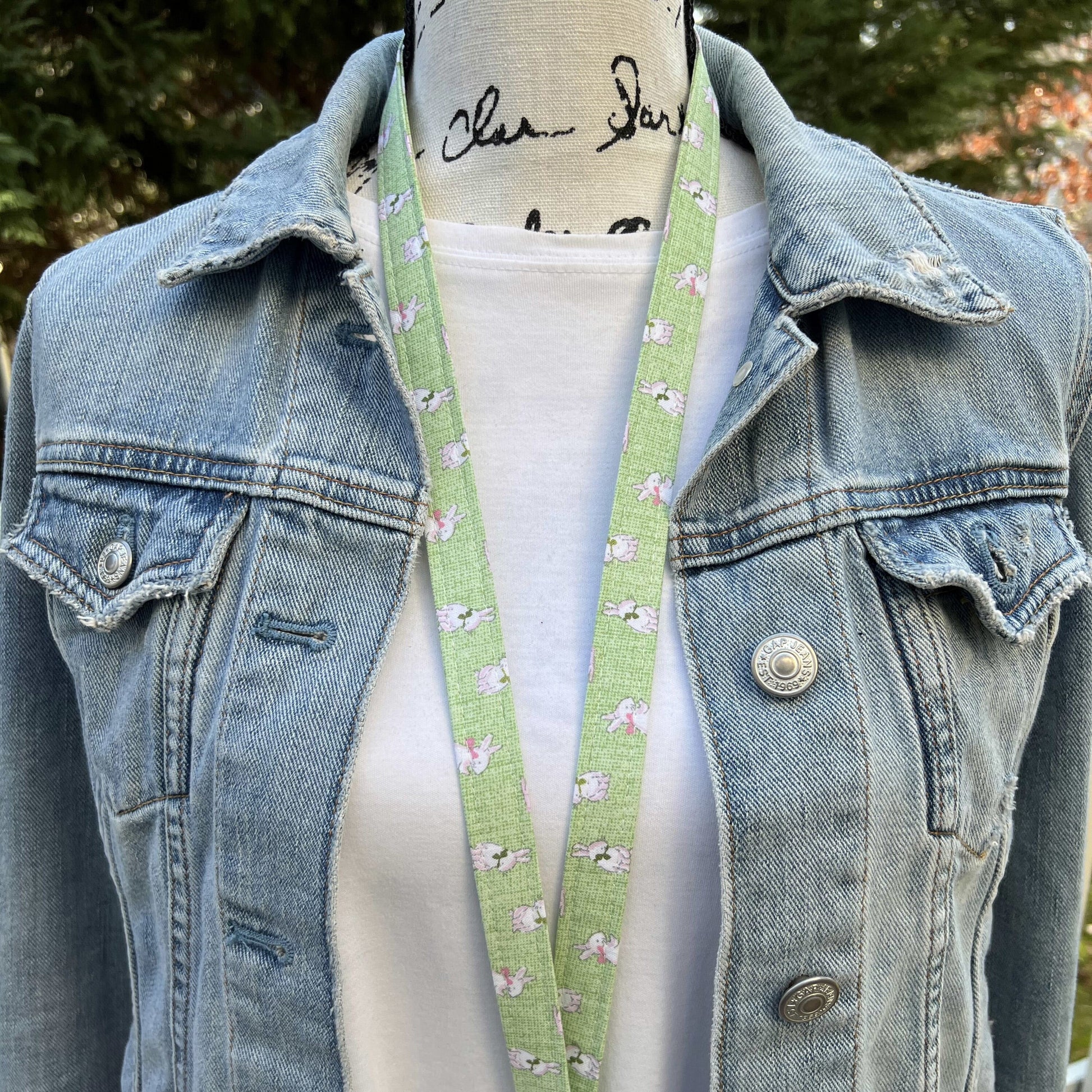 Easter Lanyard with Bunny, Cute Lanyard with ID holder, Popular Right Now, Teacher Lanyard with ID holder, Work Lanyard , Librarian Gifts